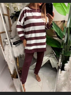 Swobodna bluza w szerokie paski w kolorze śmietankowo-bordowym
